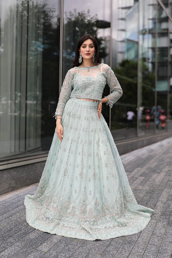 Frosted Elegance - Emran Kaxhif